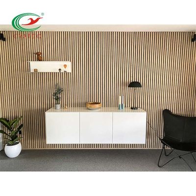 Mildewproof geriffelt hölzerne akustische Platten ummauern stabiles Multiscene
